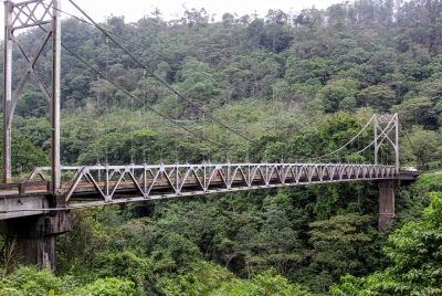 One Lane Bridge, Costa Rica 2013